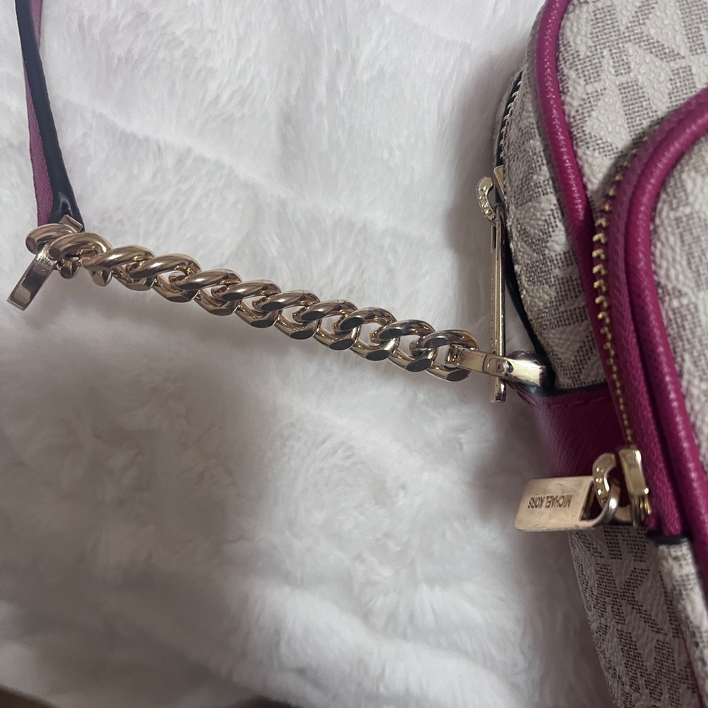 Michael Kors Pink and Cream Women's Bag - Picture 2 of 3